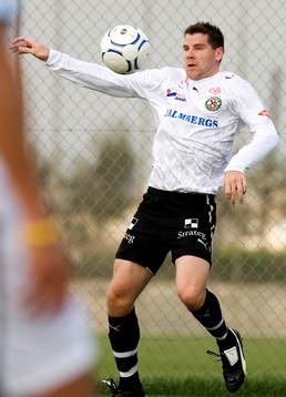  Lars Larsen. 