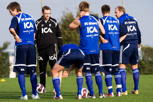 Jonas Olsson, tränare och Håkan Mild, sportchef