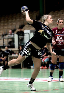 Viola Frederiksen, Sävehof
