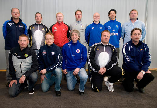  Kenneth Isaksson, Sunnanå, Zaine Söderlund, Bölinge, Krister Engström, Falköpings KIK, Andreé Jeglertz, Umeå IK, Janne Jansson, Qbik, Martin Pringle, Göteborg FC, Jörgen Petersson, Malmö FF DFF, främre raden, Anders Bengtsson, Hammarby, Daniel Pettersson, Linköping, Pia SUndhage, KIF Örebro DFF, Jörgen Zetterström, AIK, Benny Persson, Djurgården.