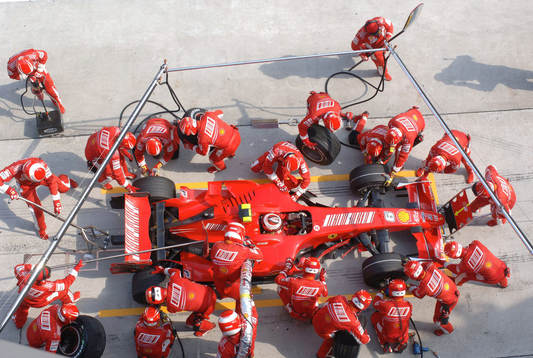 Kimi Raikkonen, Ferrari, depå