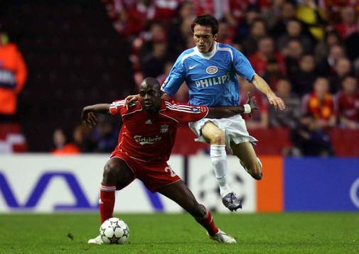 Momo Sissoko, Liverpool och Csaba Feher, Eindhoven