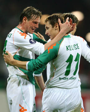  Tim Borowski och Miroslav Klose, Bremen, jubel.