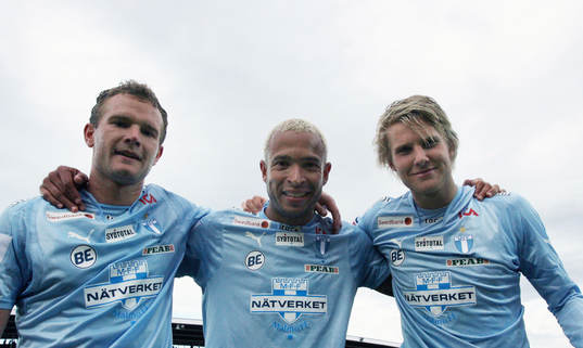  4-0, målskyttarna Jonatan Johansson, Junior (2 mål) och Ola Toivonen.