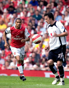 Gael Clichy, Arsenal, Simon Davies, Fulham