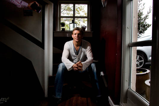 Marcus Allbäck, FCK, på ett café i Vedbaek