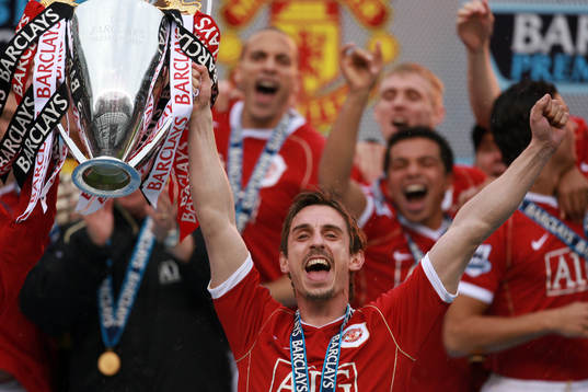  Gary Neville, Manchester United (Jubel, Pokal)