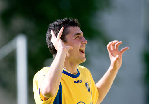  2-1, segerskytten Blerim Mullici jubel.