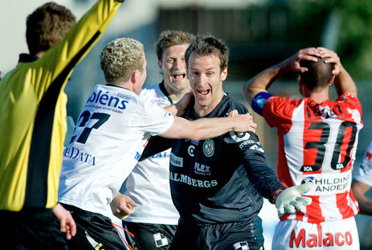  Richard Richardsson, Målvakt jublar. Jubel.
