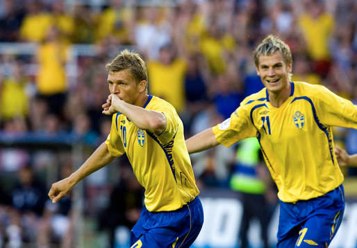 Marcus Allbäck och Markus Rosenberg, Sverige, jubel