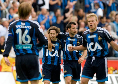  Andrej Komac och Matias Concha, Djurgården, jubel. 