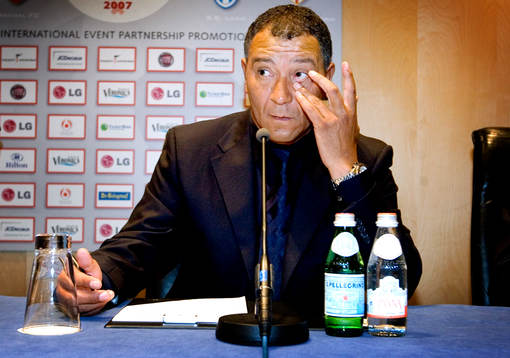 Henk ten Cate, tränare AJAX, på presskonferens