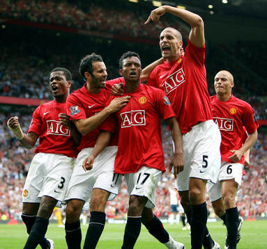  Luis Nani, Patrice Evra, Ryan Riggs, Rio Ferdinand och Wes Brown, jubel.