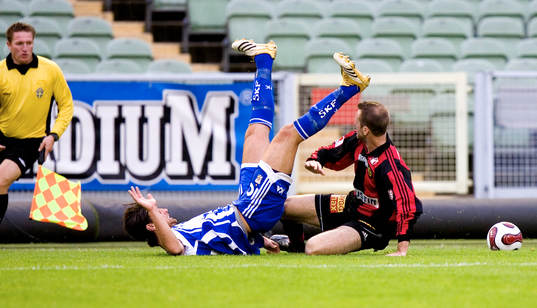 Göteborg föll tungt, här George Mourad mot Markus