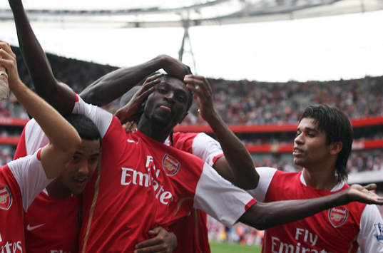  Emmanuel Adebayor, jubel.