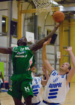 Dee Ayuba, Plannja och Diamantis Koukouvinos, Akropol