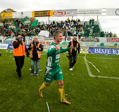  Ljungskile är klara för Allsvenskan, jubel. Jörgen Wålemark.