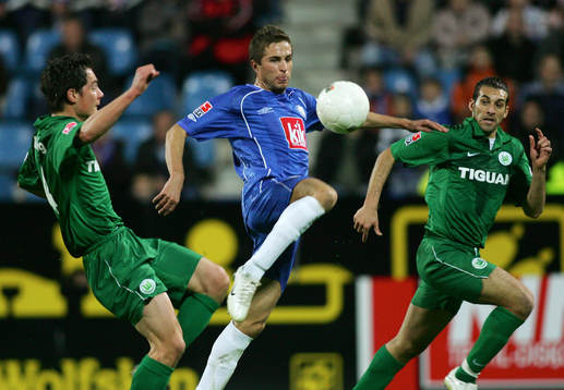  Marcel Schaefer, Stanislav Sestak, Bochum och Facundo Quiroga, Wolfsburg.