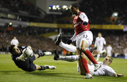  Radek Cerny, Tottenham (målvakt) och Theo Walcott, Arsenal