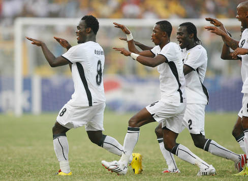 Michael Essien, Ghana. Glädje. Jubel. Segerdans