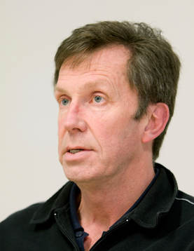 Roger Gustafsson, ledare