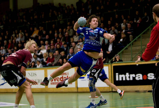 Matchhjälten Andreas Nilsson överlistar Oscar Jensen