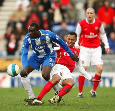 Emile Heskey, Wigan och Gilberto Silva, Arsenal