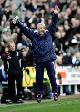  Kevin Keegan, tränare, Newcastle, jubel. 