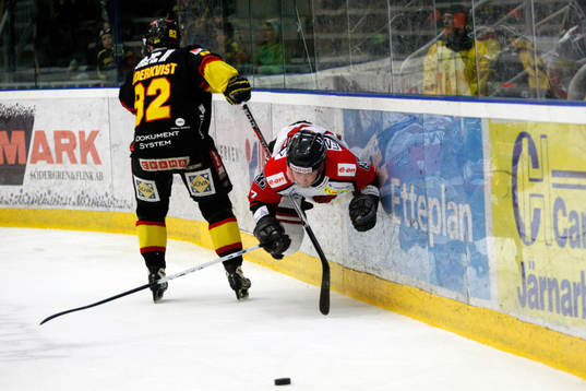 Marcus Paulsson, Malmö. Tackling