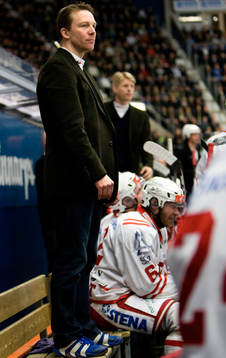 Charles Berglund, tränare