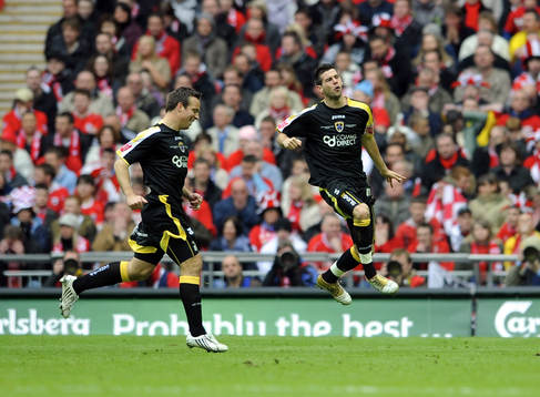  Cardiff, jubel, Joe Ledley