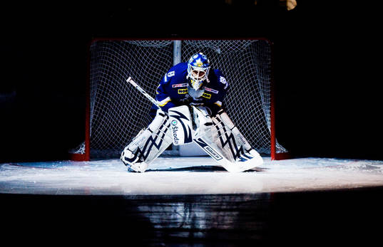 Bla gjennom flere bilder av Stefan Liv