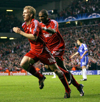  Dirk Kuyt och Ryan Babel, Liverpool (Jubel) 