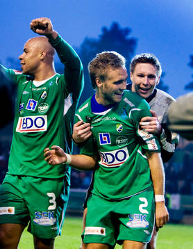  Markus Senften, Richard Jansson, Colin Burns, målvakt, Ljungskile, jubel.