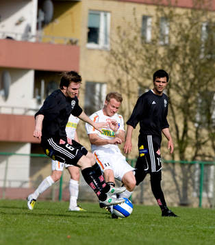 Johan Åkesson, Mabi och Simon Svensson, Motala