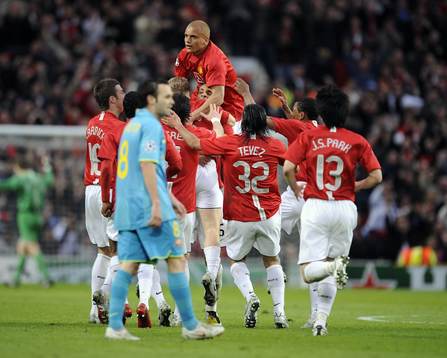  Wes Brown och Paul Scholes, jubel. 