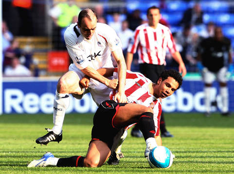  Gavin McCann och Kieran Richardson.