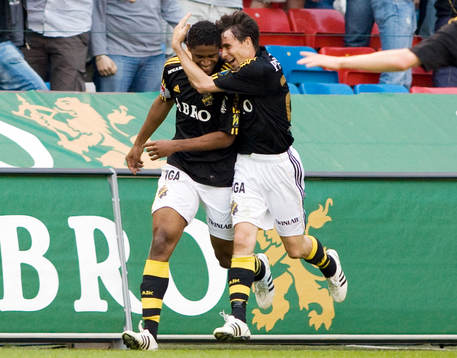  Khari Stephenson, 1-0 och Daniel Mendes, 2-0, AIK. Jubel.