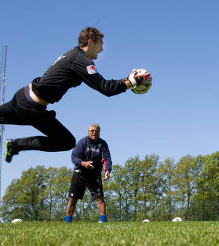 Andreas Isaksson, målvakt, tränar med Trelleborgs FF och