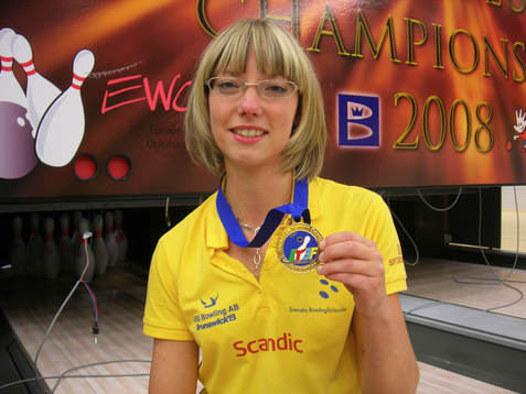 Nina Flack med guldmedalj