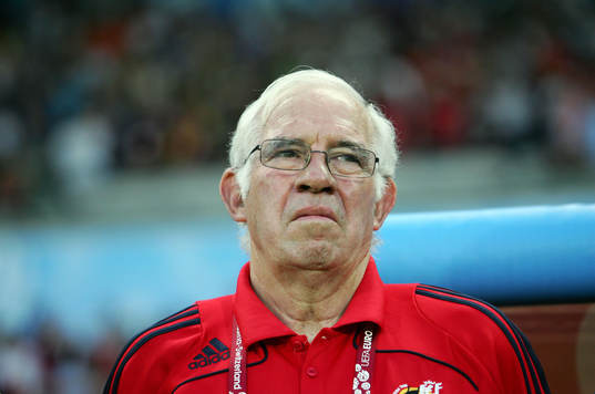  Luis Aragones, förbundskapten, tränare.
