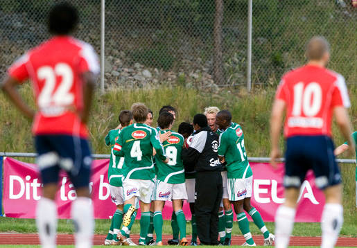  Måljubel Väsby efter 1-0.  