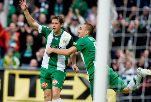  Paulinho Guara, och Petter Andersson, Hammarby, jubel.