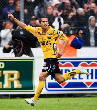  Emir Bajrami gör 0-1, jubel.