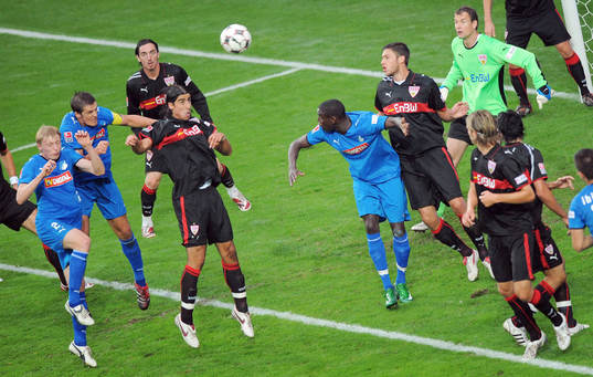  Andreas Beck, Per Nilsson och Demba Ba, Hoffenheim, Sami Khedira, Matthieu Delpierre och Jens Lehmann, målvakt, Stuttgart.