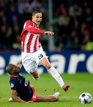 Diego Forlán, Atletico Madrid