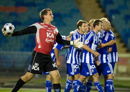  1-0, IFK Göteborg jubel, Magnus Bahne kastar ut bollen..
