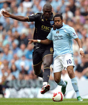  Robinho och Papa Bouba Diop 