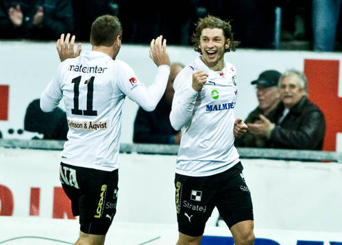  Roni Porokara, Örebro, jubel efter segermålet 3-1.