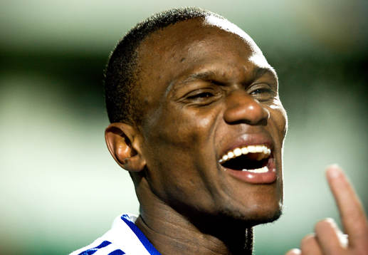 Robert Mambo Mumba, jubel